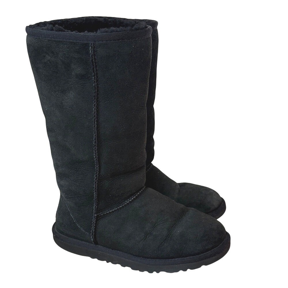 UGG Classic Tall Black Winter Boots in Black Sheepskin Size Women's 6